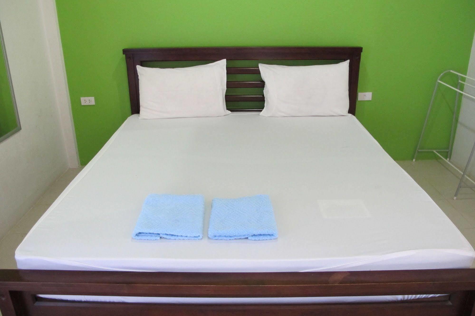 Tongmai Resort Surat Thani Exterior photo
